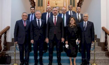 Belediye Başkanı Mehmet Sarı'dan Ankara temasları