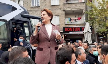 İYİ Parti Genel Başkanı Akşener, Nizip'te Halka Buluştu