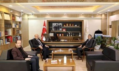 Müftü Özçelik'e Başkan Sarı'dan Ziyaret.