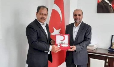 Kızılay’da görev devir teslimi