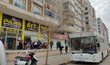 Ülkü Ocakları'ndan kan bağışı