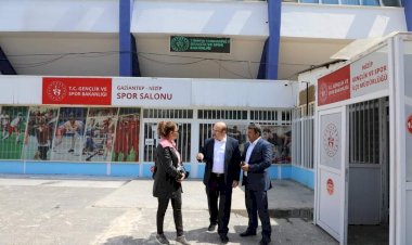 Belediye Başkanı Sarı spor tesislerinde inceleme yaptı