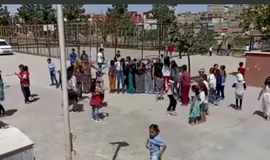 Nizip Zübeyde Fidan Sayın ilkokulu 23 Nisan kutlaması