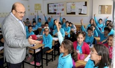 Öğrencilerin karne hediyesi Nizip Belediyesi’nden 