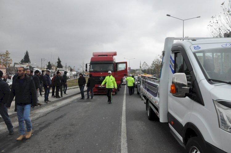 Kamyon ve TIR şoförleri isyan etti