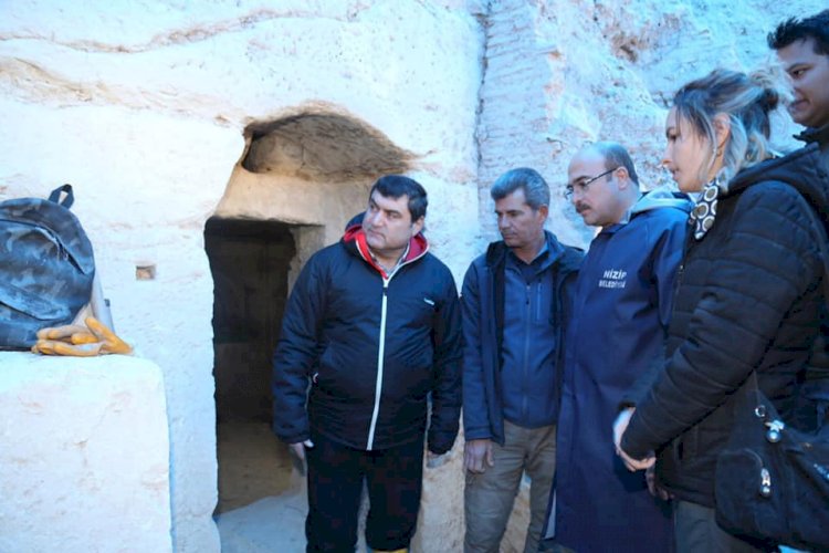 Kaymakam ve Belediye Başkanı’ndan Zeugma’ya ziyaret