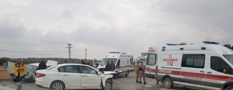 Sekili kavşağındaki kazada 7 kişi yaralandı.