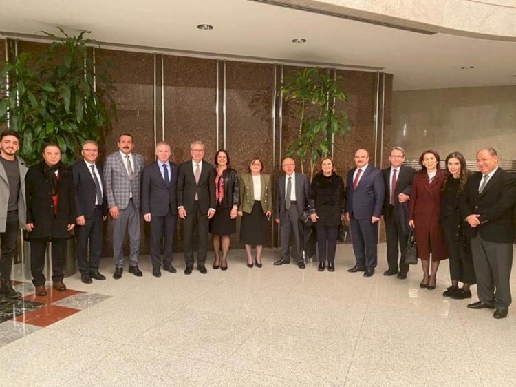 Belediye Başkanı Mehmet Sarı İstanbul’da