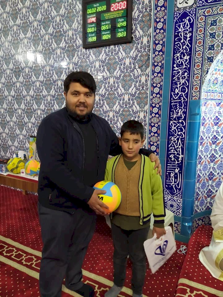 ALTINDAĞ MAHALLESİ MOLLA HALİL CAMİİNDE ÖDÜL TÖRENİ YAPILDI