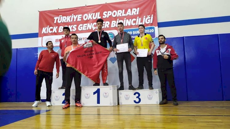 Nizip’in Kick Boks Başarısı