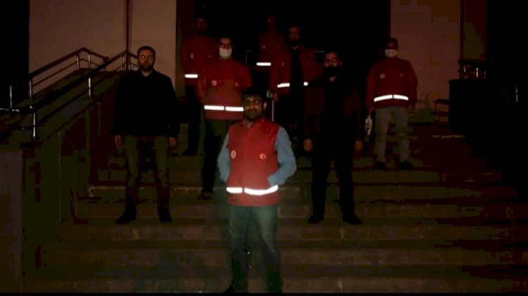 Nizip Vefa grubu gece gündüz sahada