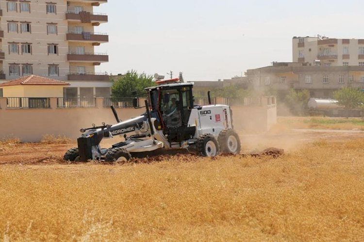 Nizip Belediyesi her alanda çalışma yapıyor