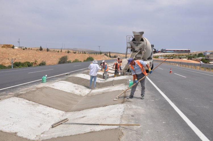 Duble yol çalışmaları aralıksız sürüyor
