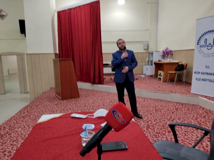 NİZİP MÜFTÜLÜĞÜNDE AİLE SEMİNERİ DÜZENLENDİ