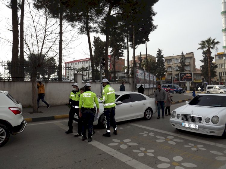 Sokağa Çıkma Kısıtlaması Sona Erdi Nizip’te Caddeler ve Meydanlar Yeniden Hareketlendi