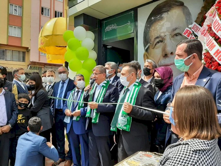 Gelecek Partisi Genel Başkanı Davutoğlu, Nizip'te