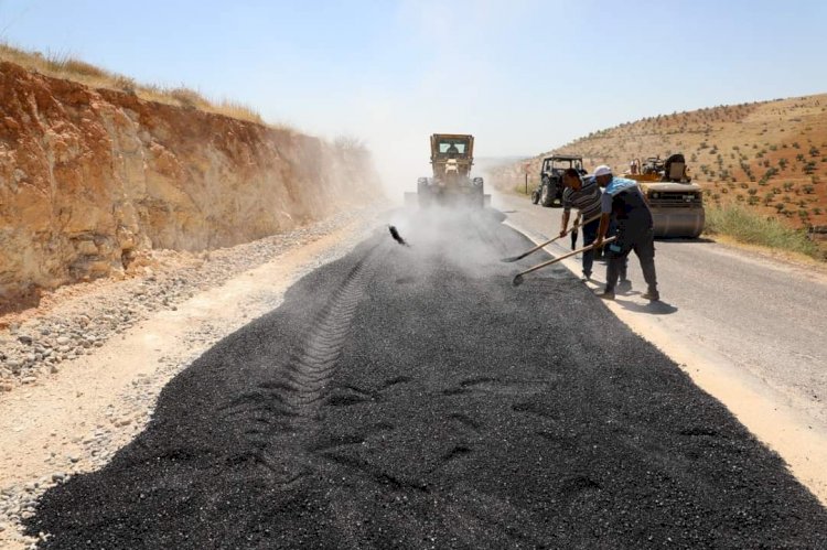 Kırsal Mahallelerin dar yolları genişliyor