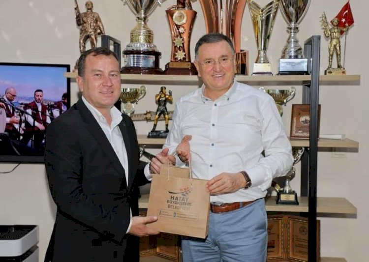 Belediye Başkanı Doğan, Belediye Başkanı Savaş'ı Ziyaret Etti