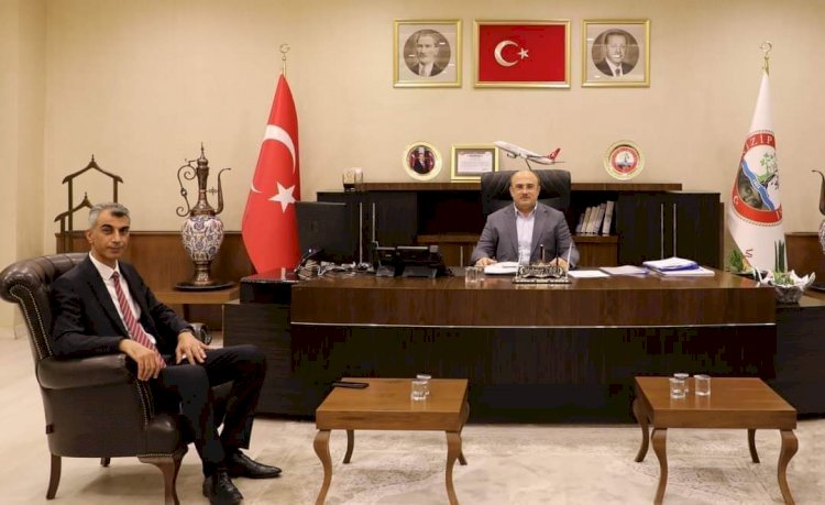Emniyet Müdürü Yaman'dan Başkan Sarı'ya veda ziyareti