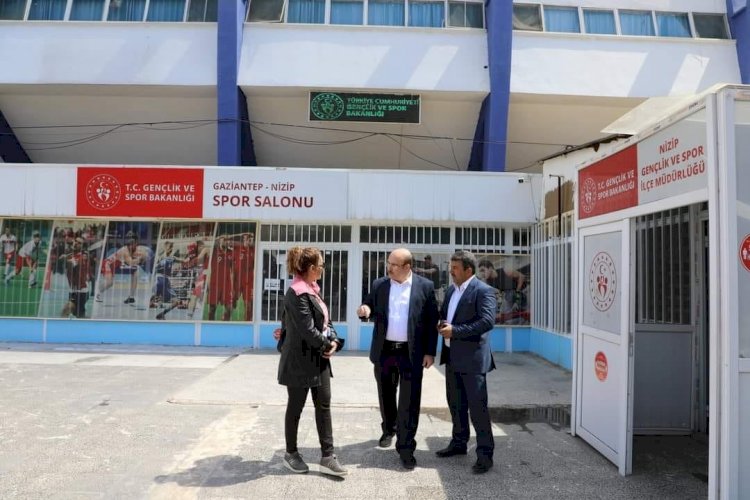 Belediye Başkanı Sarı spor tesislerinde inceleme yaptı