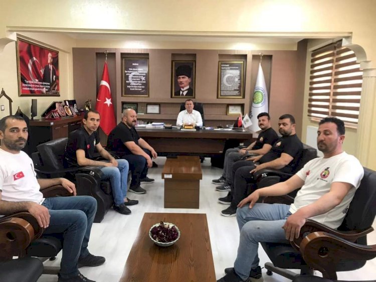 Gaziantep Herifleri Derneği Karkamış'ta ihtiyaç sahiplerine yardım etti