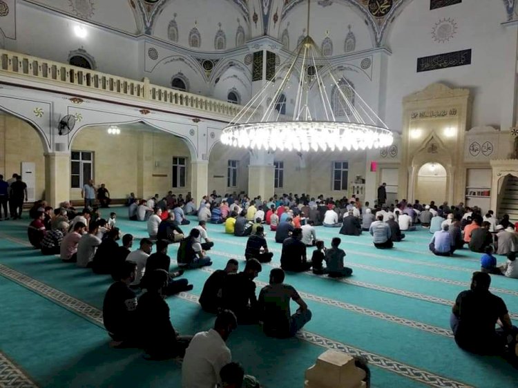 Kadir gecesi Nizip’te coşku içerisinde kutlandı.