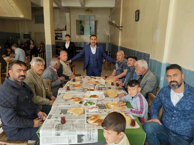 Alkurt, vatandaşlar ile kahvaltıda buluştu