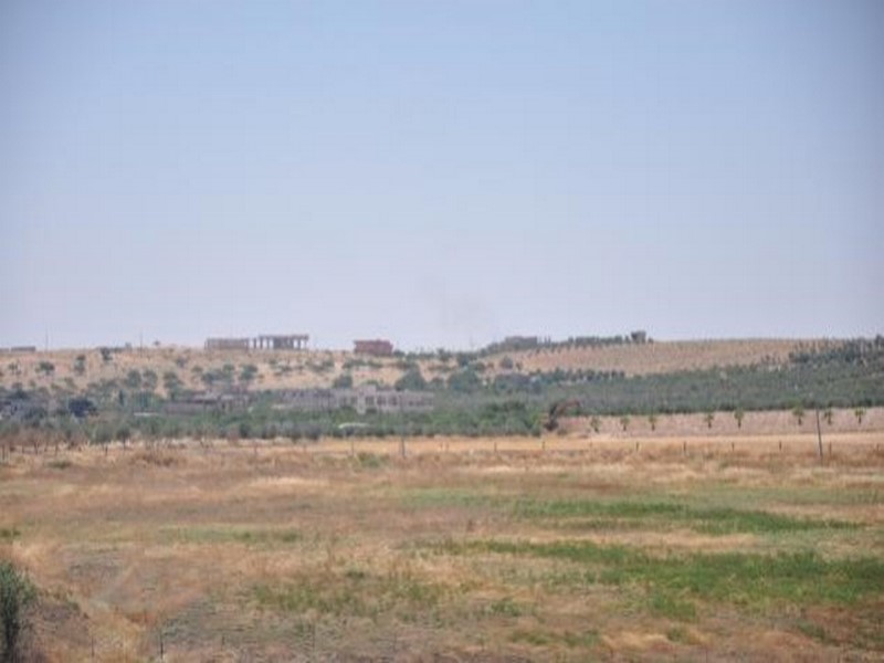 IŞİD SINIRA HENDEK KAZIYOR