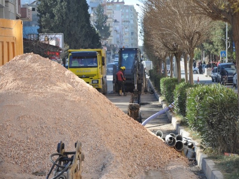 İÇME SUYU PROJESİ DEVAM EDİYOR