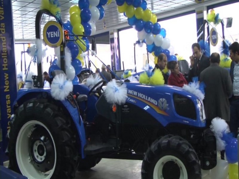 NEWHOLLAND TRAKTÖRLERİNİN YENİ SERİSİ TANITILDI