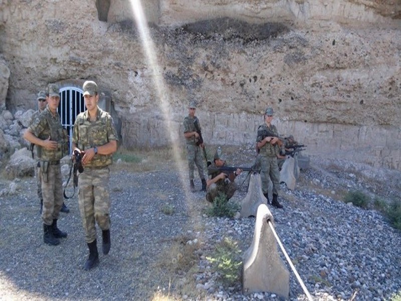 CARABLUSTA IŞİD BAYRAĞI