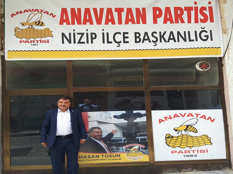 ANAVATAN PARTİSİ NDE BAYRAMLAŞMA