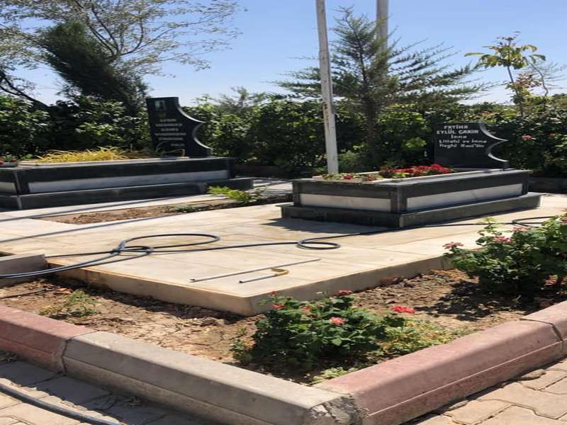 15 Temmuz şehidinin mezarındaki demir korkulukları çaldılar
