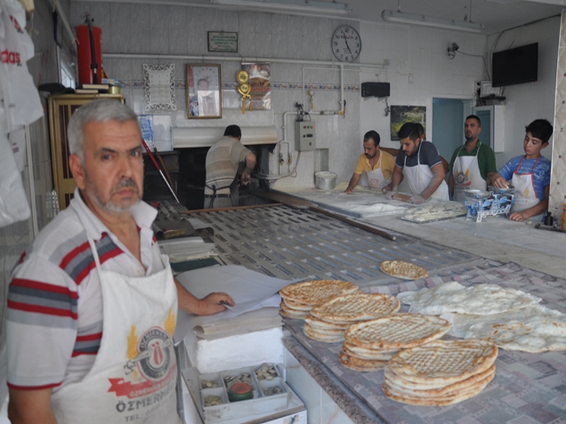 EKMEKTE ZAMLI SATIŞLAR BAŞLADI