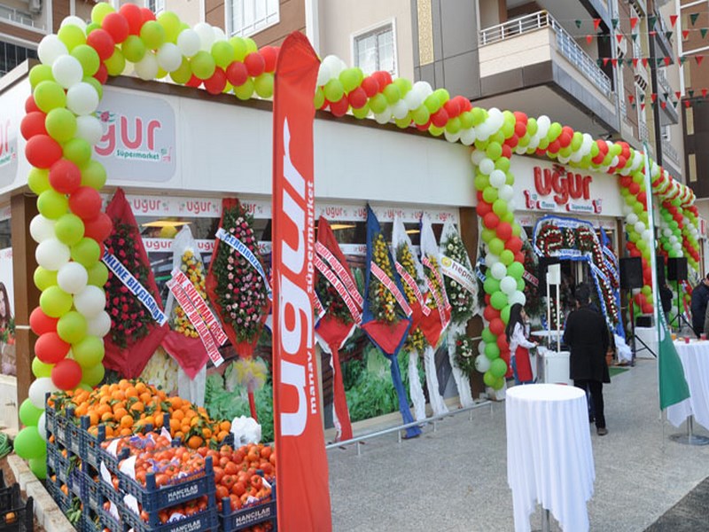 UĞUR MARKET 4 ÜNCÜ ŞUBESİNİ AÇTI