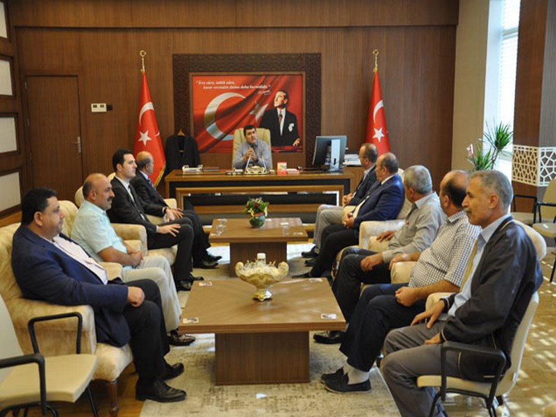 NİZİP GAZETECİLER CEMİYETİ NDEN KAYMAKAM A ZİYARET