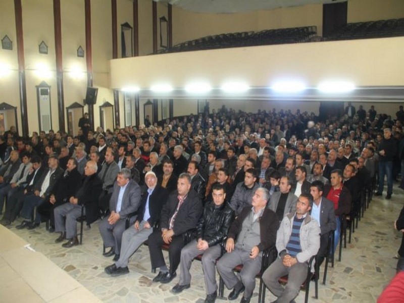 AK PARTİ SANDIK KURUL ÜYELERİ EĞİTİMDEN GEÇTİ