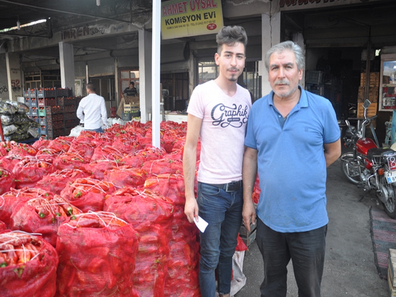 NİZİP TE SALÇALIK BİBER TELAŞI BAŞLADI