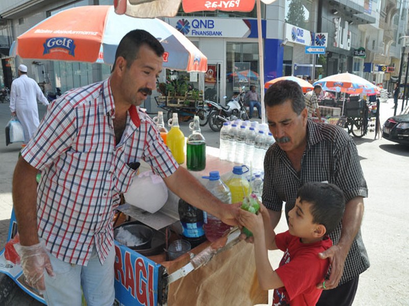 Asitsiz içecekler ilgi görüyor