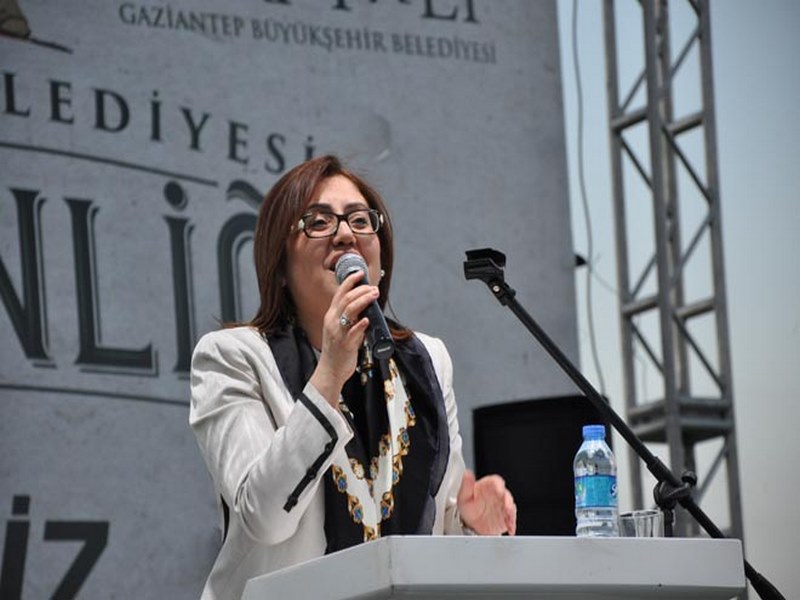 BAŞKAN ŞAHİN ; YOL MEDENİYETTİR