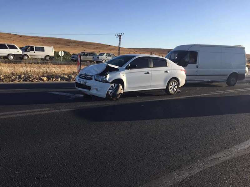 Gaziantep-Nizip Karayolunda kaza: 4 yaralı