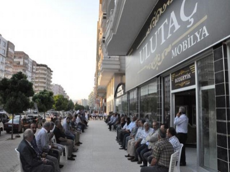 ULUTAÇ BOZGEYİK MOBİLYADAN DAYANIŞMA YEMEĞİ