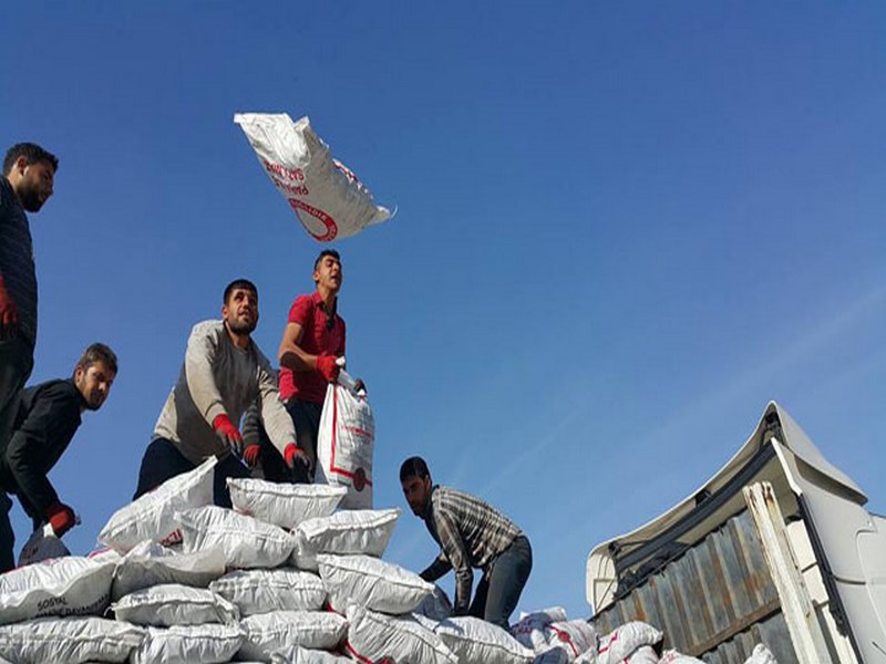 NİZİP TE KÖMÜR DAĞITIMI BAŞLADI