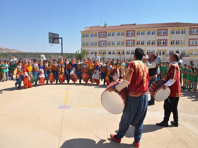 İLKÖĞRETİM HAFTASI KUTLANDI