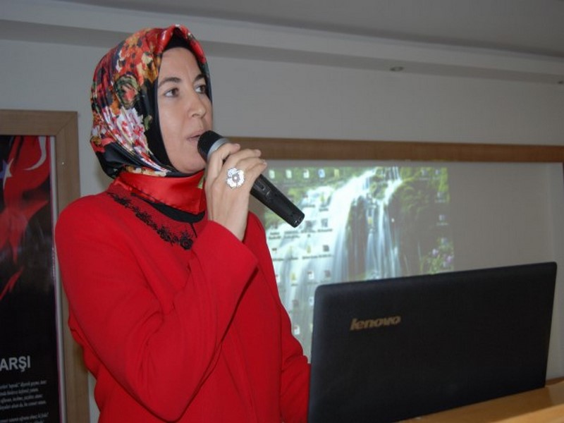 MESLEKİ EĞİTİM MERKEZİNDE BELGE TÖRENİ