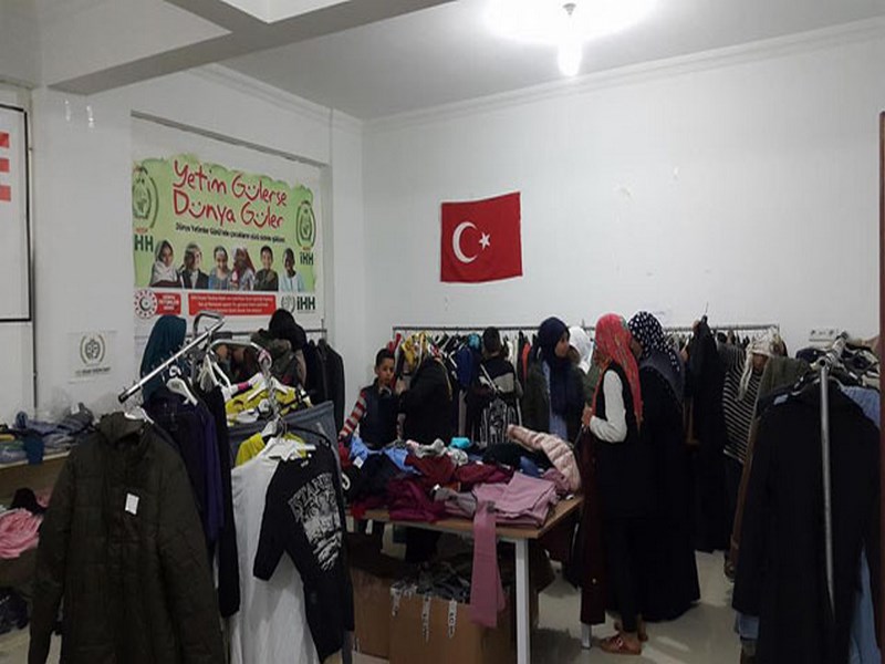 İHH ÖKSÜZ YETİM VE İHTİYAÇ SAHİPLERİNİ UNUTMADI