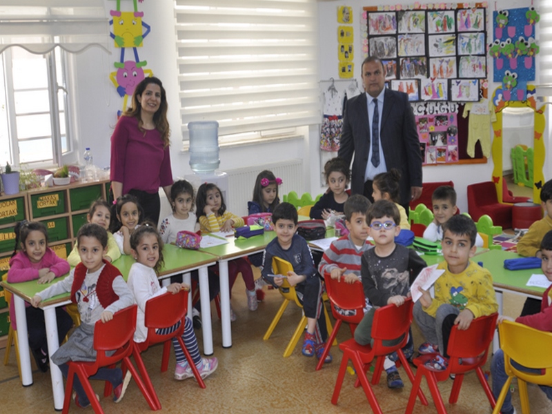 ÖĞRENCİ VELİLERİNDEN KAN BAĞIŞINA DESTEK