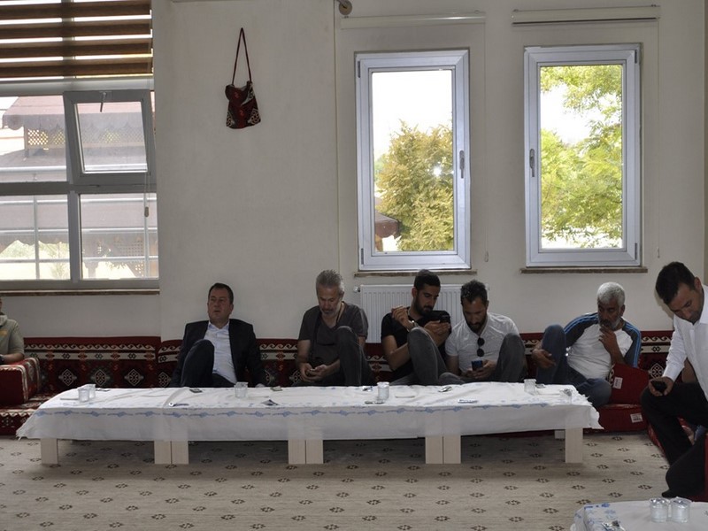 Karkamış Belediye Başkanı Doğan dan sınır hattında basınla bir araya geldi
