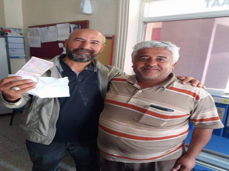 16 BİN TL PARAYI SAHİBİNE TESLİM ETTİ