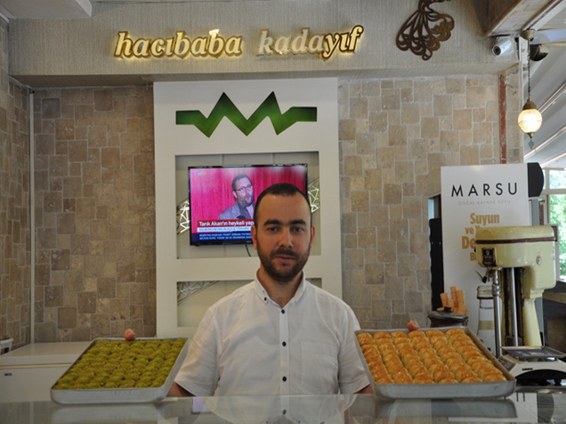 BAKLAVA VE GÜLLAÇ A YOĞUN İLGİ